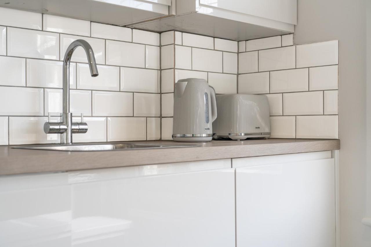 Modern Split Level 2Br Spacious Apt Maida Vale 伦敦 外观 照片